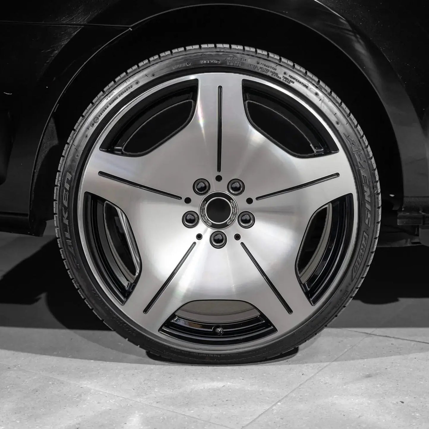 20 Inch Mag Wheel - MX3069NW Maybach Style Wheel - 5x112 PCD (Narrow & Wide) Max Motorsport