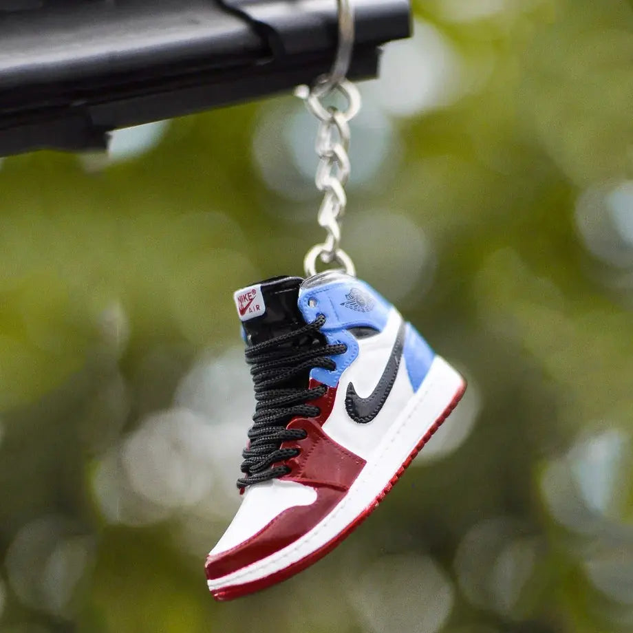 3D Nike Sneaker Keyring Max Motorsport