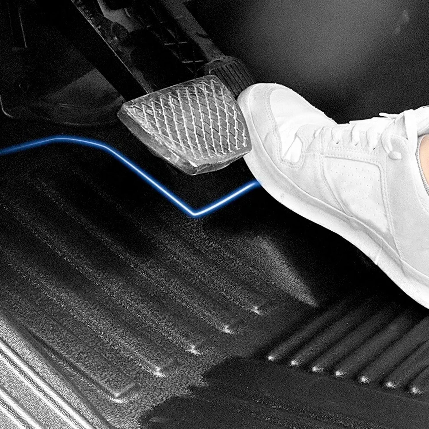 Isuzu D-Max (22-On) Double-Cab Moulded TPE Rubber Floor Mats (3-Piece) Max Motorsport