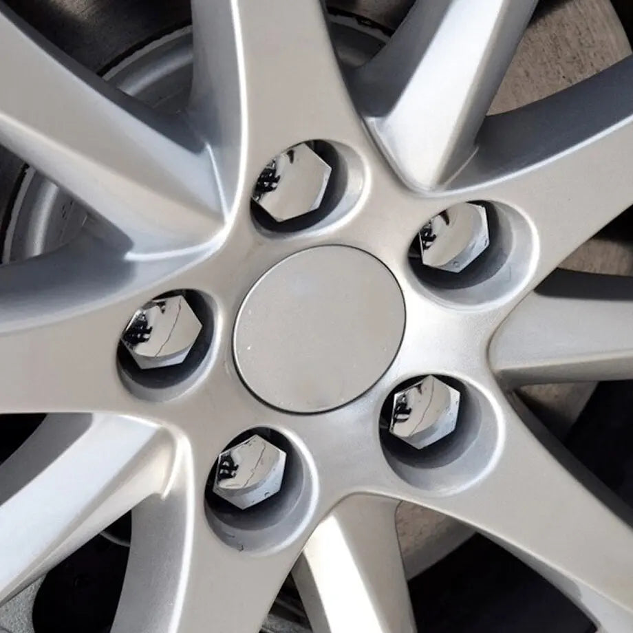 19mm-Plastic Protective Wheel Nut Covers (Chrome) maxmotorsports