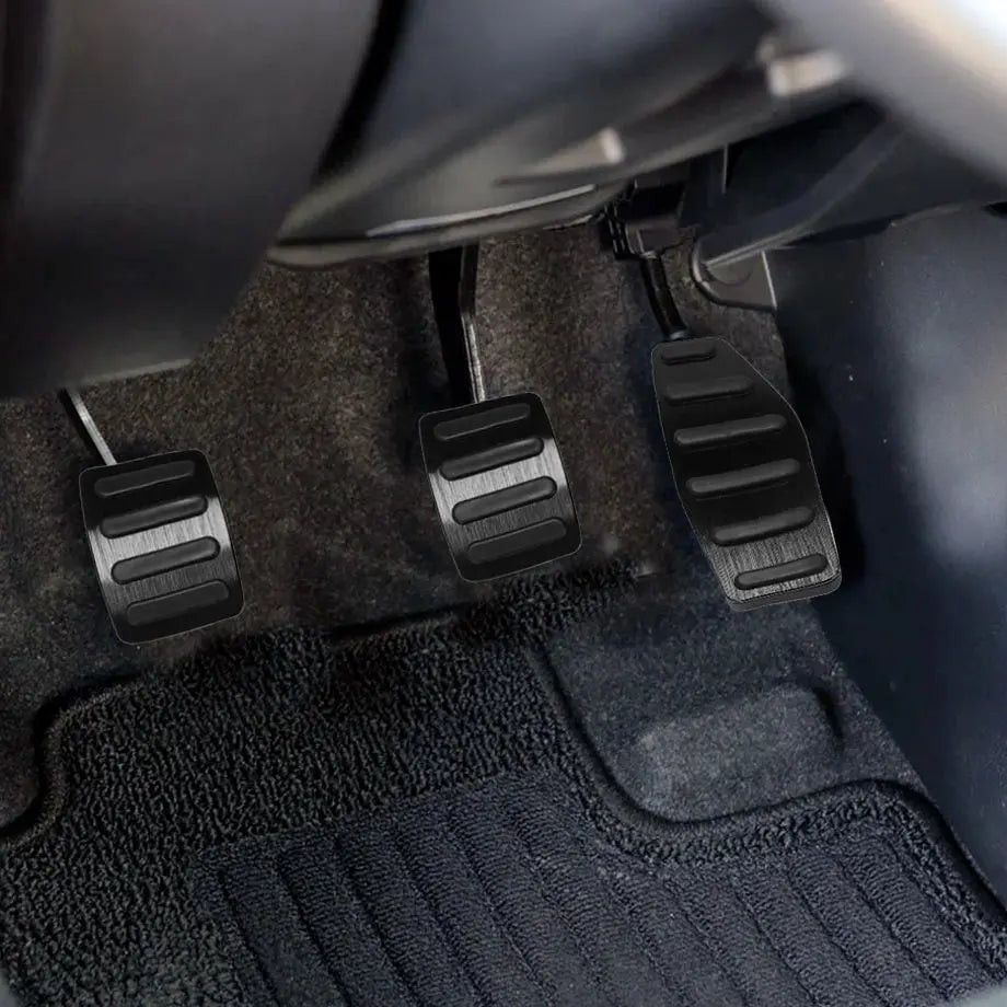 Suzuki Jimny (18-On) Brushed Aluminium Foot Pedals - Manual Max Motorsport