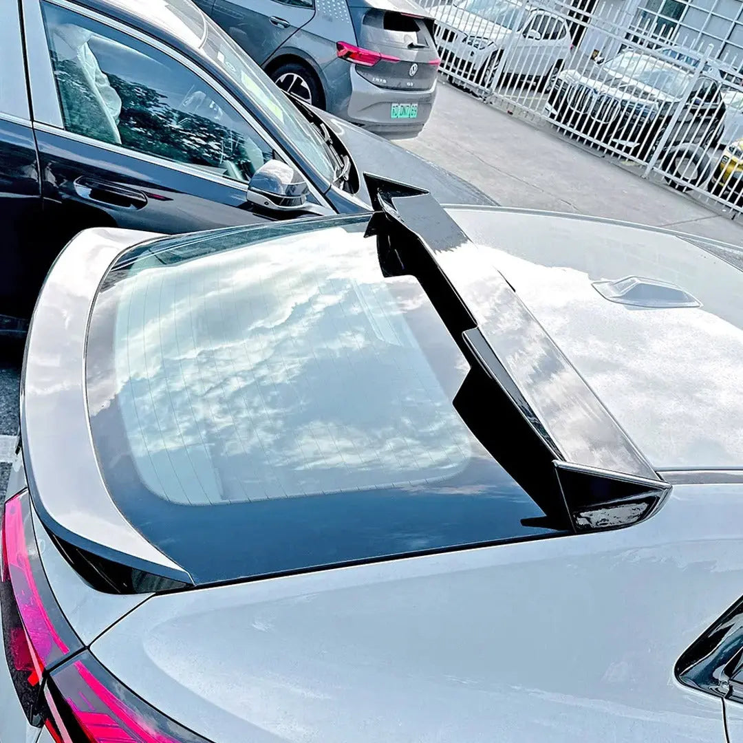 BM X2 U10 M-Sport (23-On) Gloss Black Performance Style Roof Spoiler Max Motorsport