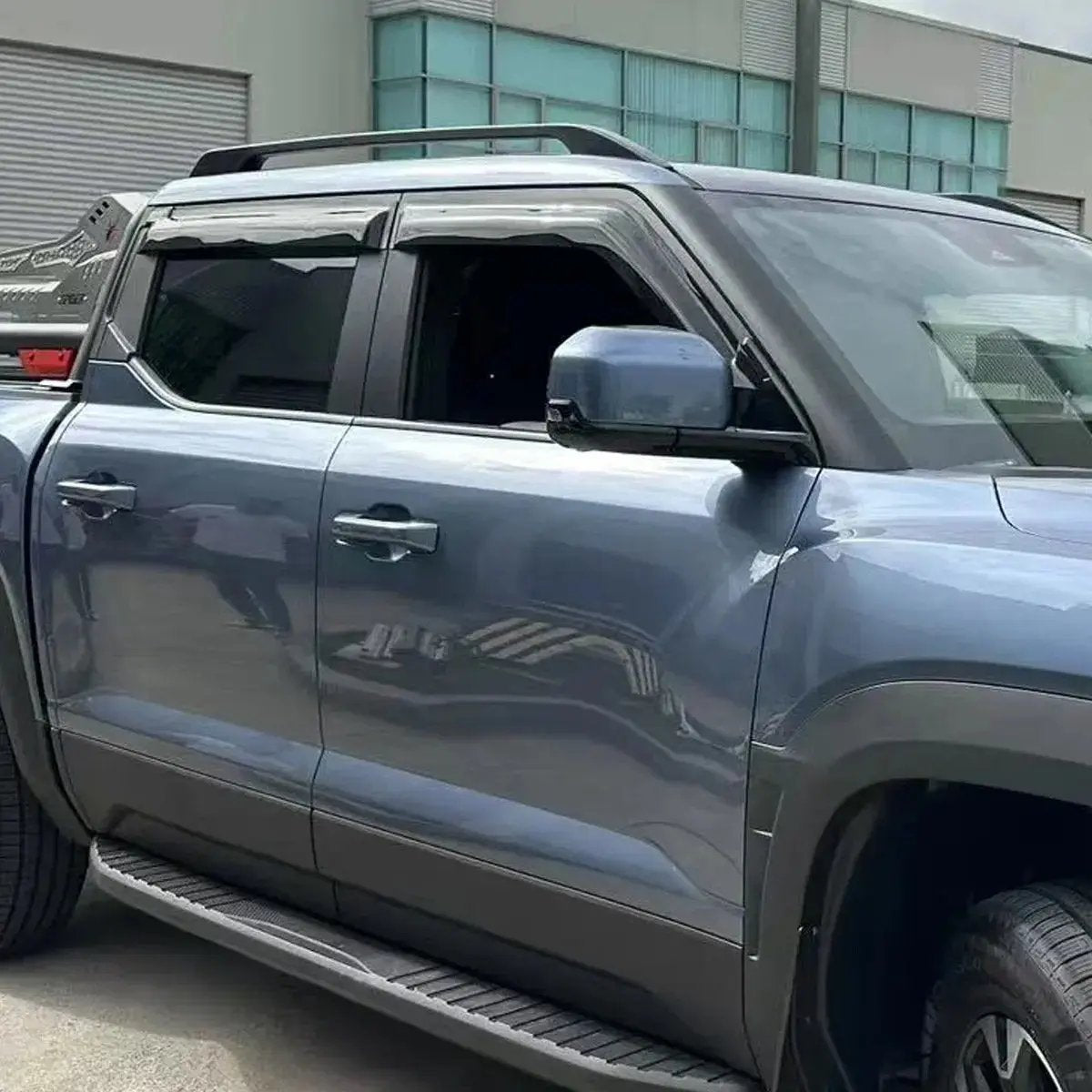 BYD Shark 6 (25-On) Gravel Style Stick-On Bonnet Guard - Matte Black ba