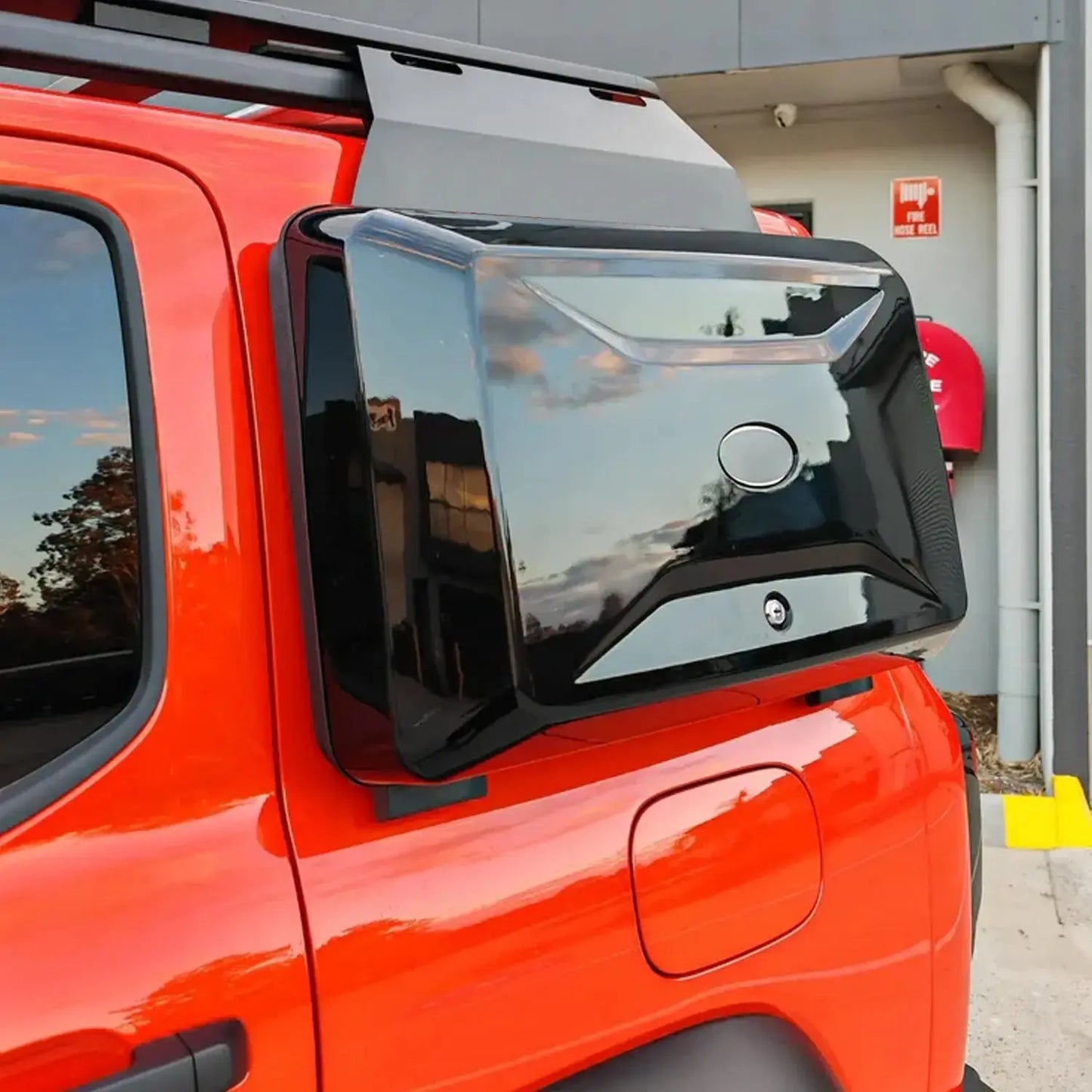 GWM Tank 300 (24-On) Defender Style Gloss Black Side Storage Box Max Motorsport