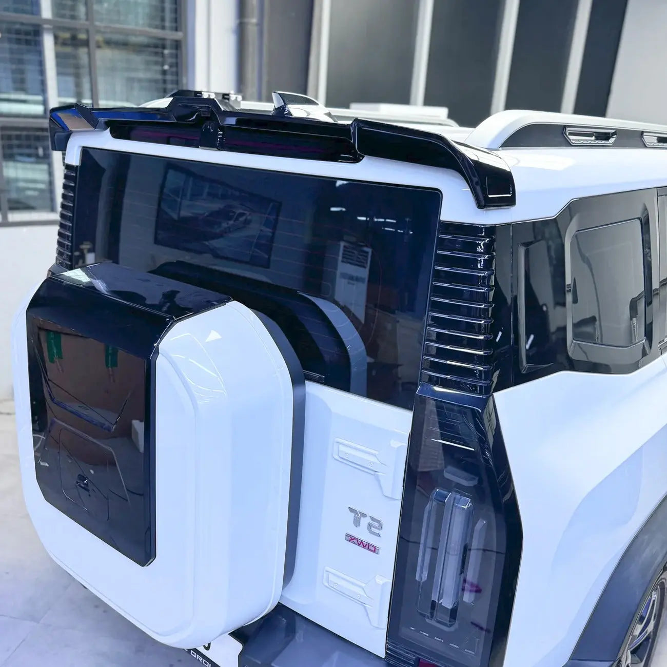 Jetour T2 (25-On) Gloss Black Defender Style Roof Spoiler Max Motorsport