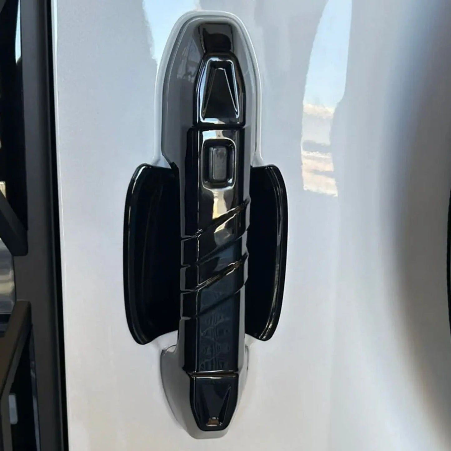 Jetour T2 (25-On) Gloss Black Rear Tailgate Door Handle Cover Max Motorsport
