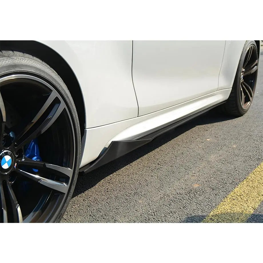 BM F22 2-Series Gloss Black Plastic Side Skirts maxmotorsports
