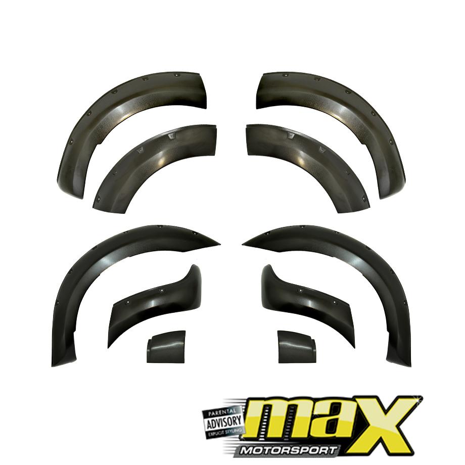 Everest (2015-On) Plastic Side Wheel Arch Kit (Rough Studded) maxmotorsports